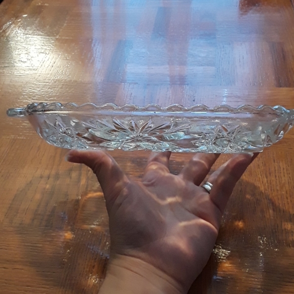 🍪TRADED🍪Crystal divided dish w/ serving handles - Picture 8 of 12
